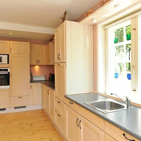 12 Person In Holiday home